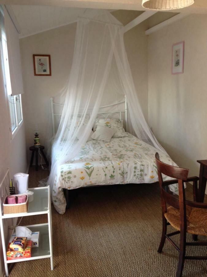 Seb&Laeti Guesthouse Сен-Лоран-Д'Эгуз Экстерьер фото