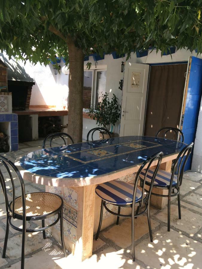 Seb&Laeti Guesthouse Сен-Лоран-Д'Эгуз Экстерьер фото