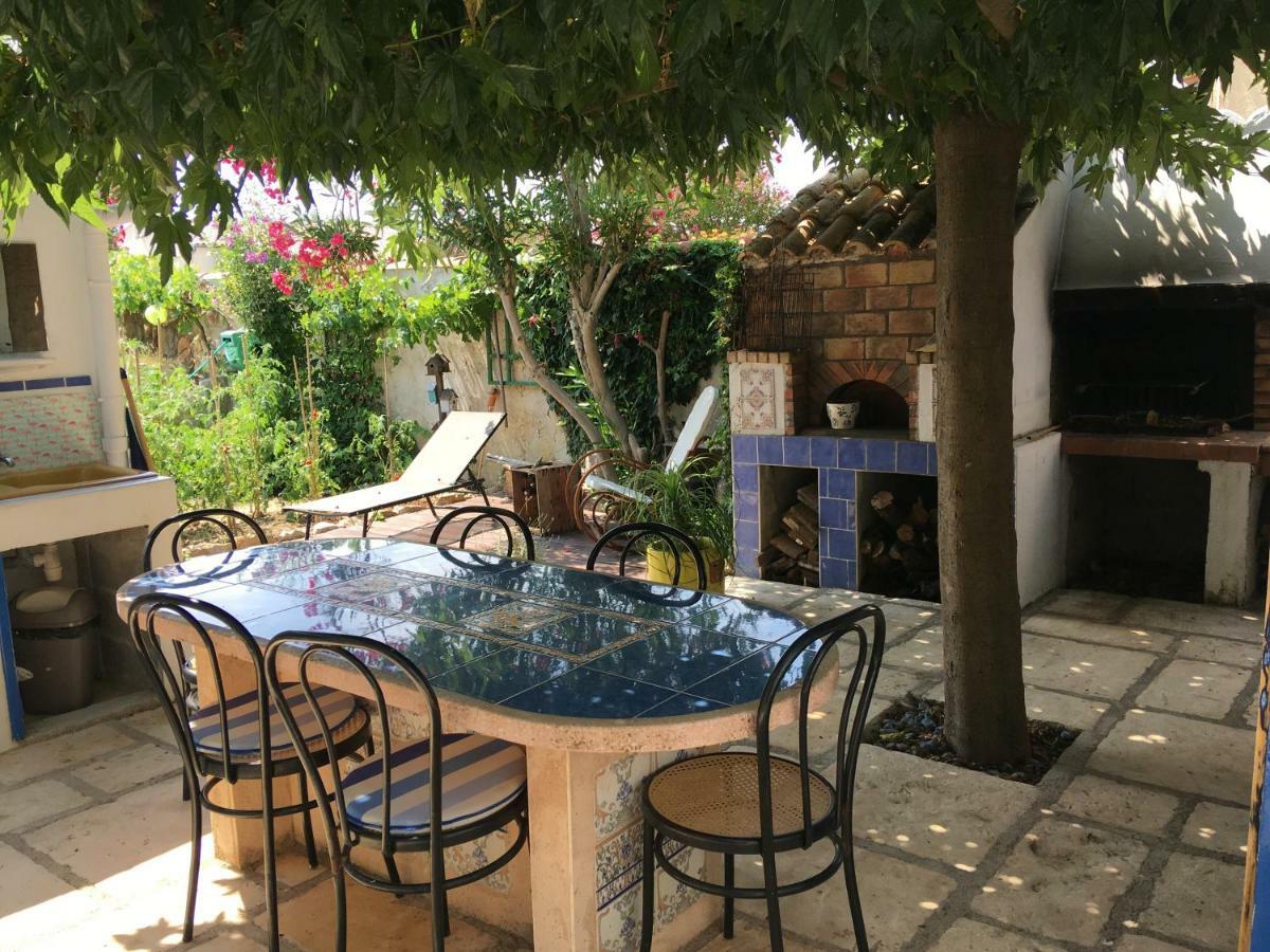 Seb&Laeti Guesthouse Сен-Лоран-Д'Эгуз Экстерьер фото